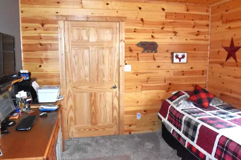 Exterior - 191 River Oaks, Gladwin, MI 48624 photo 15 of 18