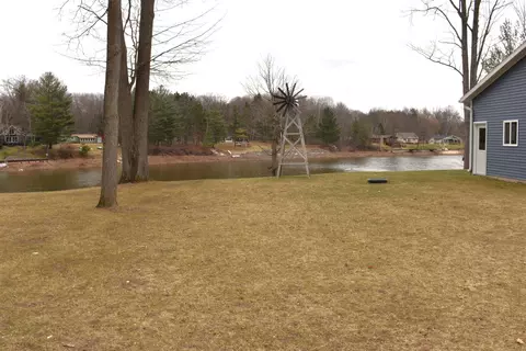 Exterior - 191 River Oaks, Gladwin, MI 48624 photo 12 of 18