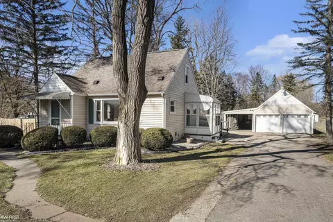 5522 Court, Flint, MI 48532
