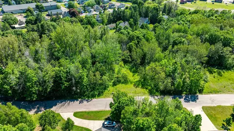 lot50 Crestwood, Hancock, MI 49930