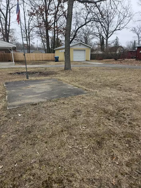 Exterior - 2714 Margaret, Harrison, MI 48625 photo 2 of 10
