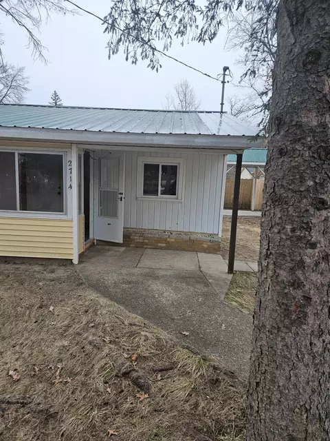 Exterior - 2714 Margaret, Harrison, MI 48625 photo 8 of 10