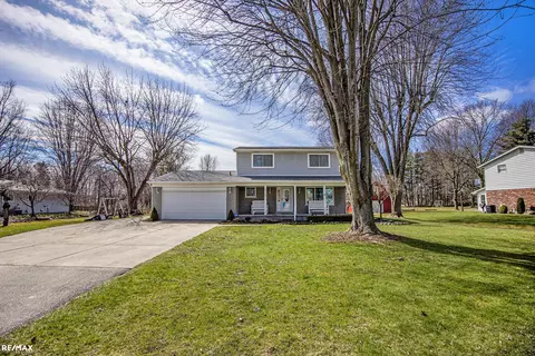 51725 Base, New Baltimore, MI 48047