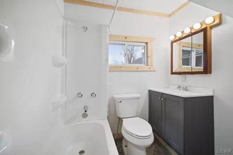 Bath - 502 S Main, Waldron, MI 49288 photo 1 of 2