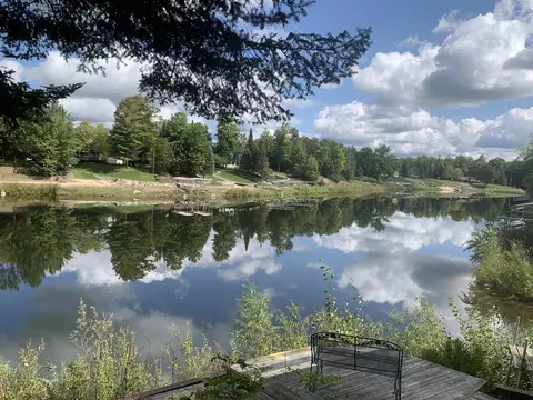 View/Area - 1661 Riverside, Gladwin, MI 48624 photo 4 of 11