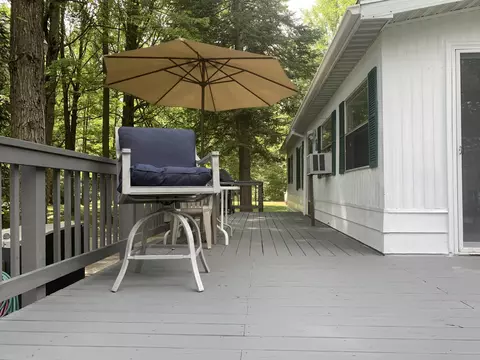 Exterior - 1661 Riverside, Gladwin, MI 48624 photo 7 of 12