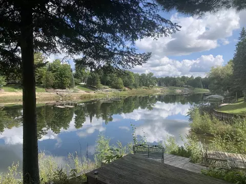 View/Area - 1661 Riverside, Gladwin, MI 48624 photo 2 of 11