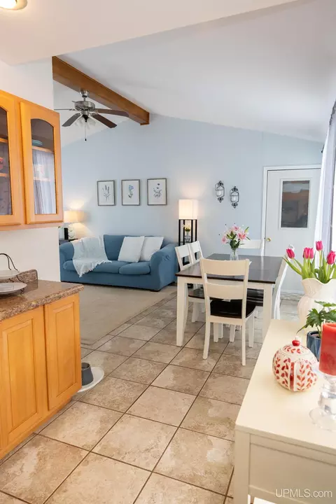 Dining - 786 Juniper, Ishpeming, MI 49849 photo 6 of 6
