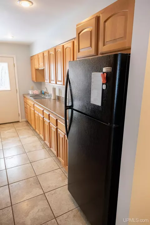 Kitchen - 786 Juniper, Ishpeming, MI 49849 photo 3 of 6