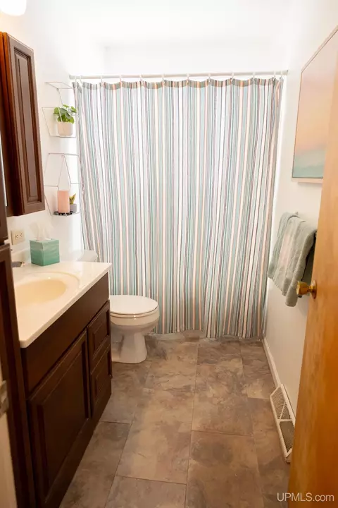 Bath - 786 Juniper, Ishpeming, MI 49849 photo 2 of 2