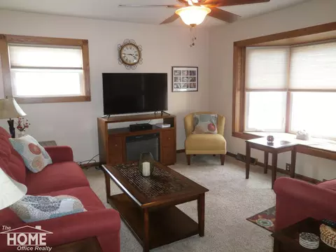 611 Crestview, Corunna, MI 48817 photo 4
