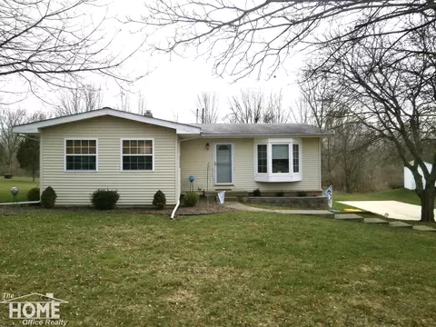611 Crestview, Corunna, MI 48817