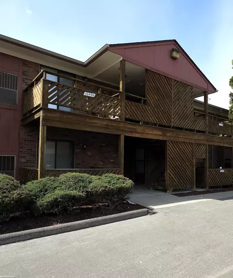16496 Clarkson #50, Fraser, MI 48026
