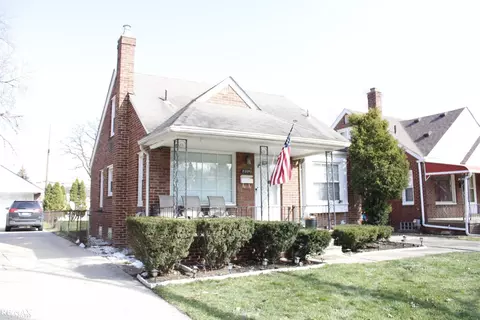 23092 David, Eastpointe, MI 48021