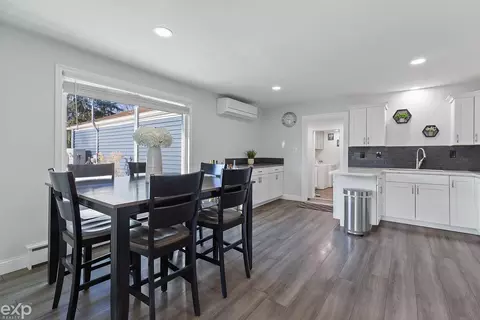 Dining - 602 Ruskin, Algonac, MI 48001 photo 3 of 3