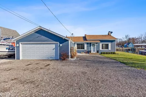 602 Ruskin, Algonac, MI 48001