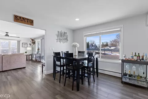Dining - 602 Ruskin, Algonac, MI 48001 photo 2 of 3