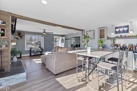 Dining - 602 Ruskin, Algonac, MI 48001 photo 1 of 3