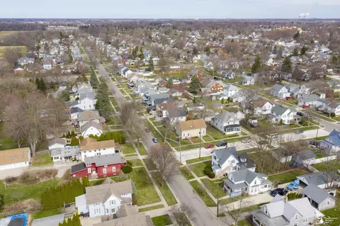 222 W Willow, Monroe, MI 48162 photo 4