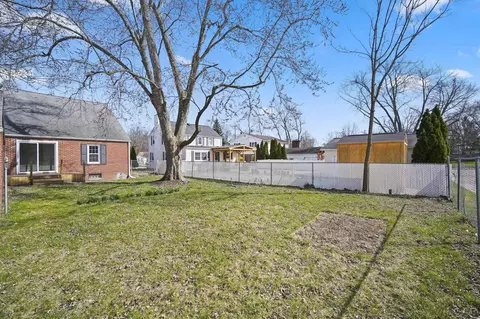 Exterior - 360 S Scott, Adrian, MI 49221 photo 9 of 10