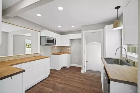 Kitchen - 360 S Scott, Adrian, MI 49221 photo 1 of 3