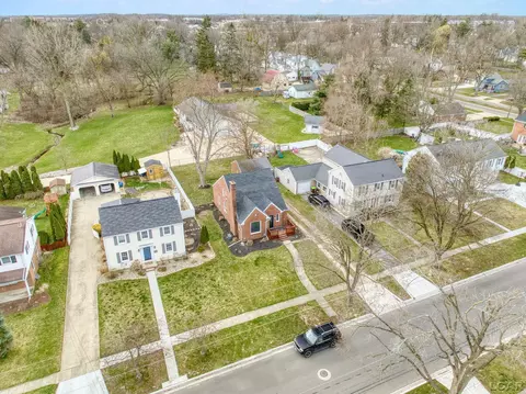 View/Area - 360 S Scott, Adrian, MI 49221 photo 2 of 2