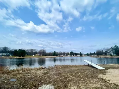 View/Area - 1383 Sioux, Gladwin, MI 48624 photo 4 of 7