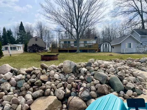 Exterior - 1383 Sioux, Gladwin, MI 48624 photo 2 of 12