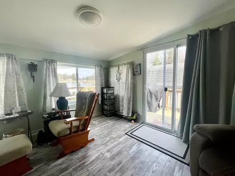 Living - 1383 Sioux, Gladwin, MI 48624 photo 8 of 8