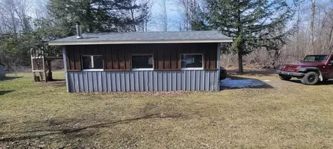 Exterior - 7633 W Dyer, Twining, MI 48766 photo 5 of 15