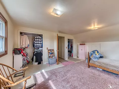 Bedroom - 7675 Stewart, Monroe, MI 48162 photo 3 of 4