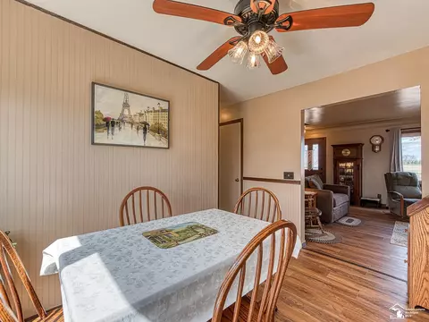 Dining - 7675 Stewart, Monroe, MI 48162 photo 1 of 2