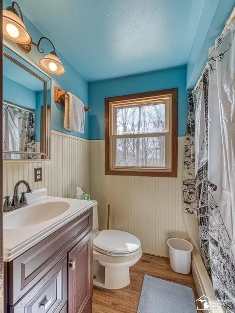 Bath - 7675 Stewart, Monroe, MI 48162 photo 3 of 3