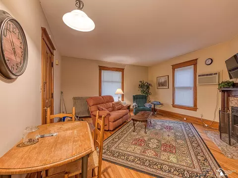 Living - 211 Cass, Monroe, MI 48161 photo 2 of 3