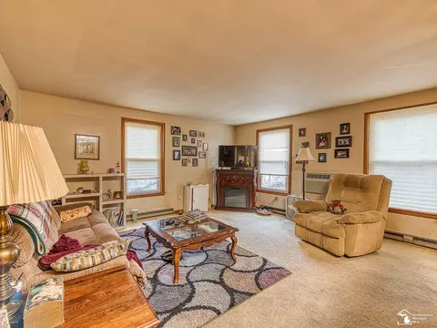 215 Cass, Monroe, MI 48161 photo 6
