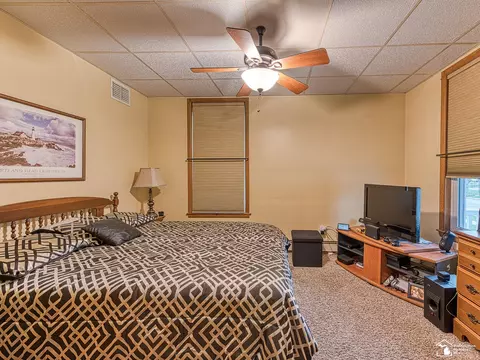 215 Cass, Monroe, MI 48161 photo 4
