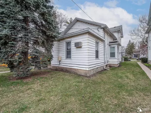 215 Cass, Monroe, MI 48161 photo 15