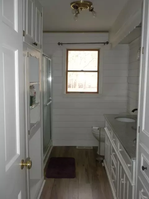 Bath - 5658 Jay, Vassar, MI 48768 photo 1 of 1