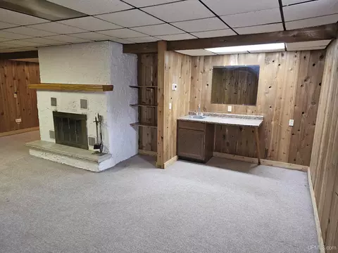 Living - 743 Juniper, Ishpeming, MI 49849 photo 6 of 6