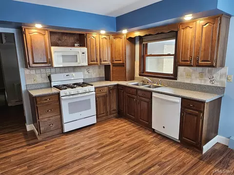 Kitchen - 743 Juniper, Ishpeming, MI 49849 photo 1 of 4