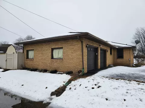 Exterior - 743 Juniper, Ishpeming, MI 49849 photo 7 of 11
