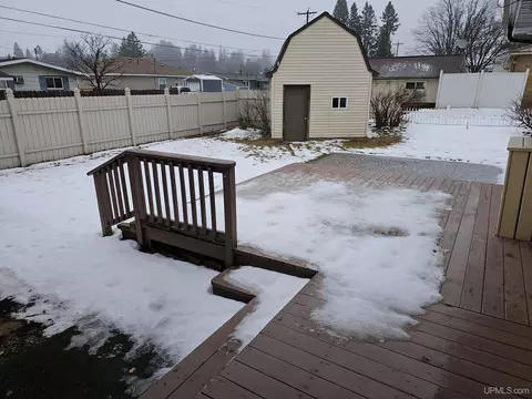 Exterior - 743 Juniper, Ishpeming, MI 49849 photo 10 of 11