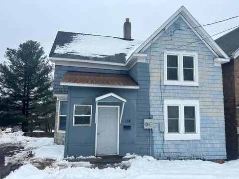 738 Elm, Hancock, MI 49930