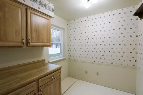 5296 Vineyard, Flushing, MI 48433 photo 8