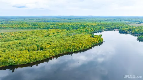 Tbd Homan Lake, Iron River, MI 49935