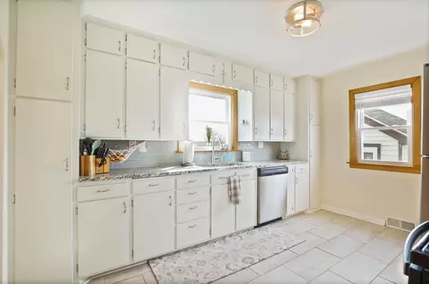 Kitchen - 7260 King, Frankenmuth, MI 48734 photo 1 of 5