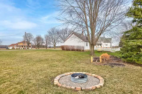 Exterior - 7260 King, Frankenmuth, MI 48734 photo 14 of 18