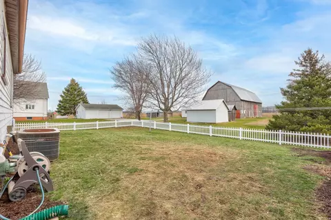 Exterior - 7260 King, Frankenmuth, MI 48734 photo 10 of 18