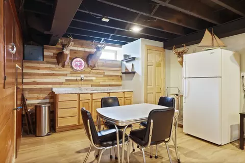 Kitchen - 7260 King, Frankenmuth, MI 48734 photo 5 of 5