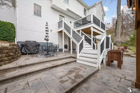 Exterior - 6733 Stonegate, Temperance, MI 48182 photo 3 of 12